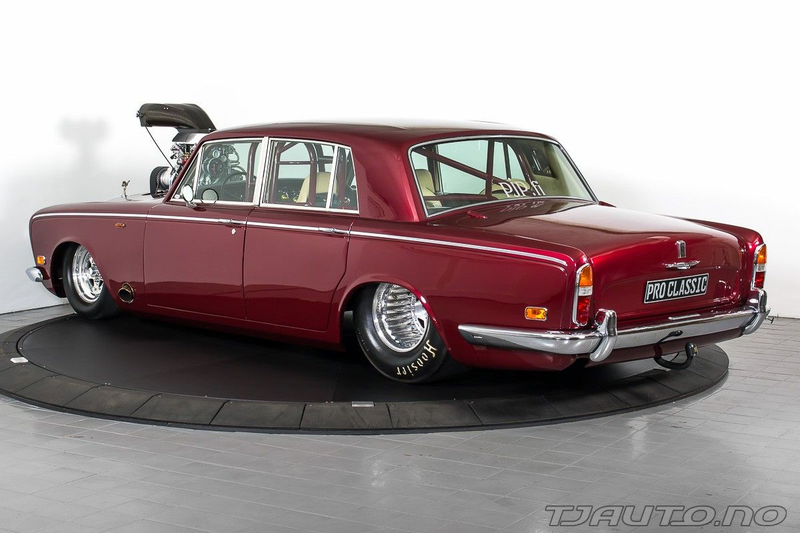 Illustration for article titled I Would Buy This Modified 1974 Rolls-Royce Silver Shadow For $113,000, Sure
